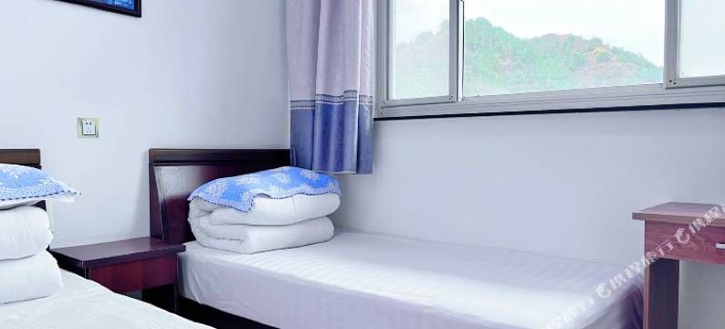 白石山凉程农家院图片