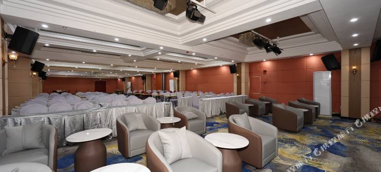 宜致酒店(广州番禺长隆南村万博地铁站店)图片