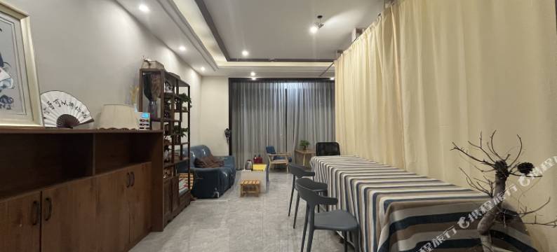 贵阳筑季青旅(花果园购物中心松花路地铁站店)图片