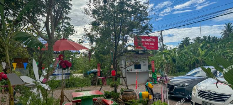 托拉尼泰民宿安葩洼(OYO 75508 Toraneethai Homestay Amphawa)图片