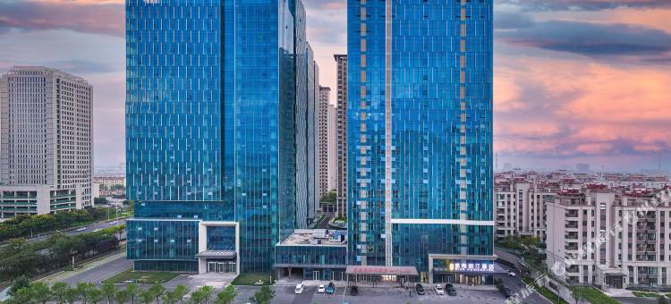 日照蓝海朗汀酒店(日照站店)图片