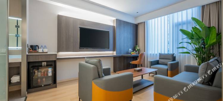 楚雄都市华庭酒店(龙江公园店)图片