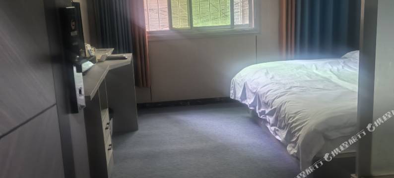 云阳明美宾馆图片