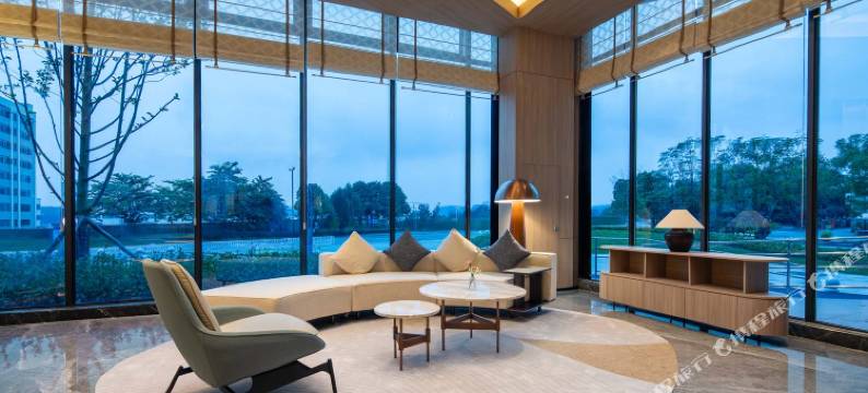 内江高新智选假日酒店图片