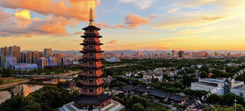 浙礼未来ZheliFuture.UniqueDesigner酒店(金华水果批发市场店)图片