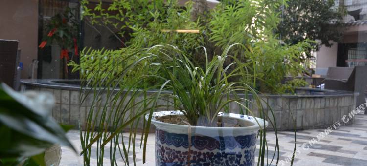 南江明珠假日酒店图片