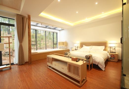 Zhushang Yunxiang HotelHotel Overview