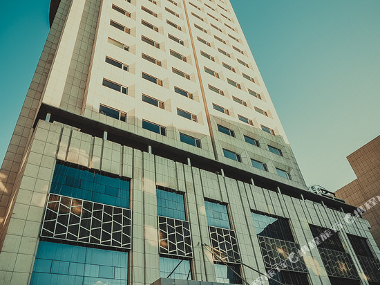 四平维美戴斯大酒店(火车站仁兴里沉浸式街区店)