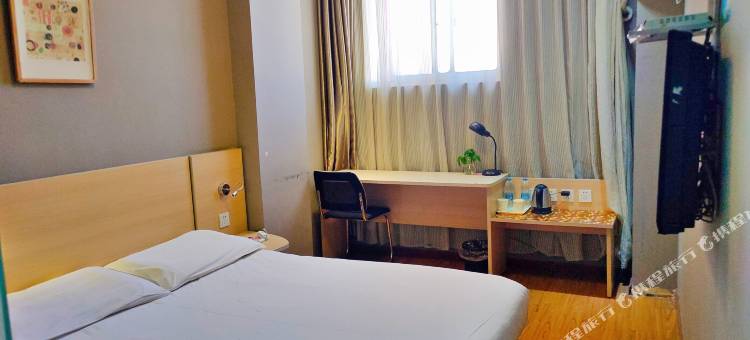 拉萨扎基寺派柏云酒店图片