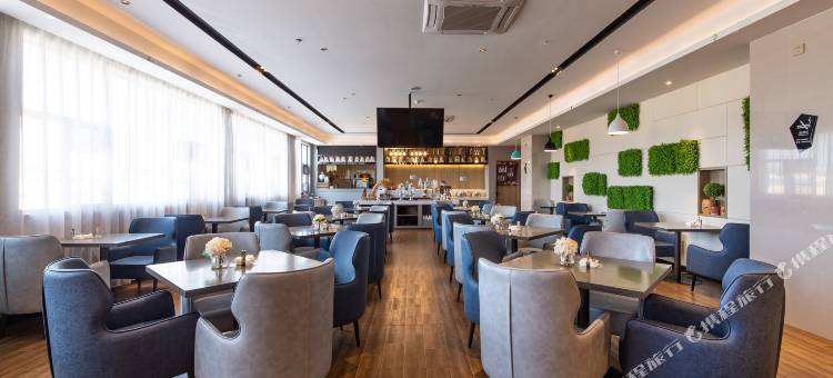 昆明宜泰酒店(大都摩天珥季路地铁站店)图片
