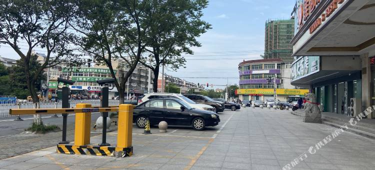 维也纳3好酒店(泰州姜堰二中店)图片