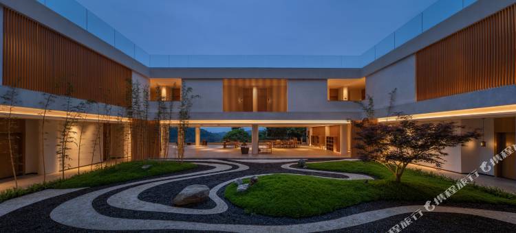 邛崃竹上花楸民宿图片