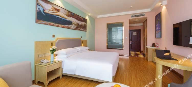 维也纳3好酒店(鄂尔多斯东胜动物园店)图片