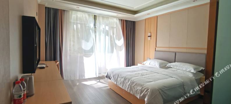 川藏大酒店图片