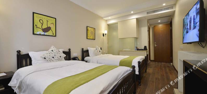 苏荷精选花园别墅酒店(上海交通大学地铁站武康大楼旗舰店)图片