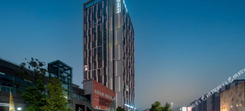 雷神电竞酒店(泸州这有光万达广场店)图片