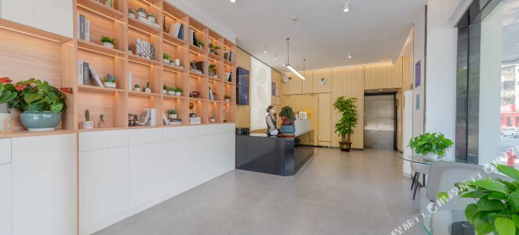 青季酒店MINI(东莞谢岗广场店)图片