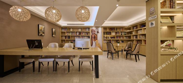 梦雅国际酒店Mengya International(东莞寮步大润发篮球中心店)图片