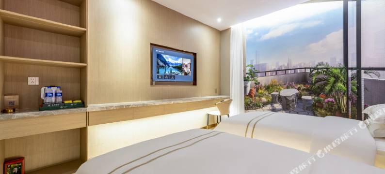 智荣·臻享酒店(碧桂园.里悦里购物中心店)图片