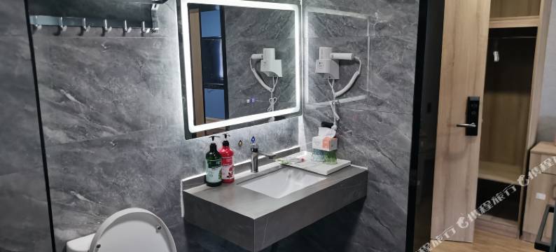 蓝海•轻奢酒店图片