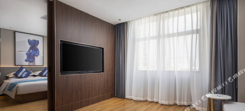 H瀚绅酒店(百色龙景名都五中店)图片