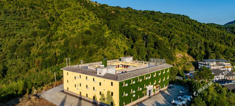 南靖土楼云来山庄图片