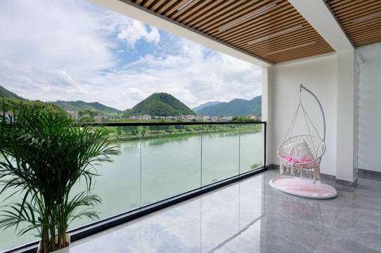 乐水阁・溪畔木舍|中式典韵观川露台美宿(桐庐龙鳞坝店)图片