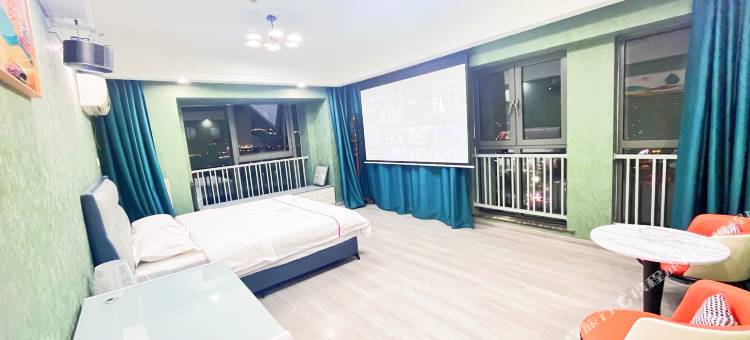 武汉格鲁特精品酒店(体育中心经开万达店)图片