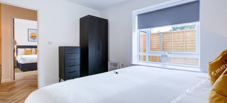 Hybrid Resi - Mitcham Close to Tooting and Wimbledon图片