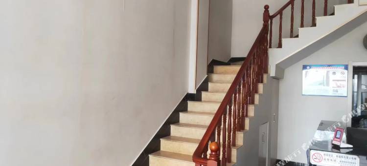 新沂弘轩宾馆(新沂火车站店)图片