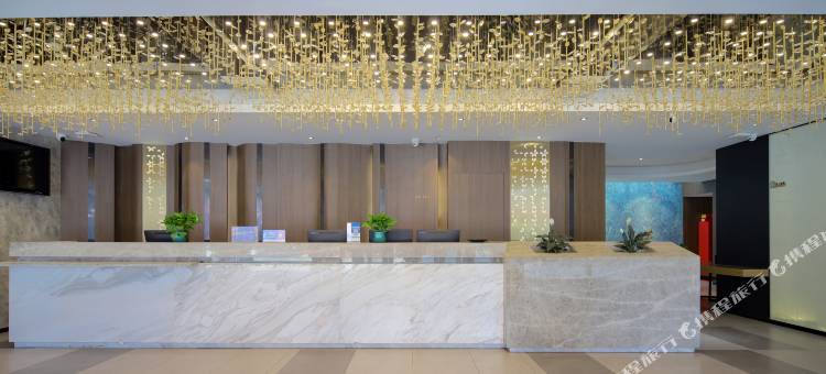 清禾假日酒店(南京红山动物园迈皋桥地铁站店)图片