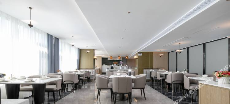 美豪丽致酒店(武汉东西湖五环体育中心店)图片