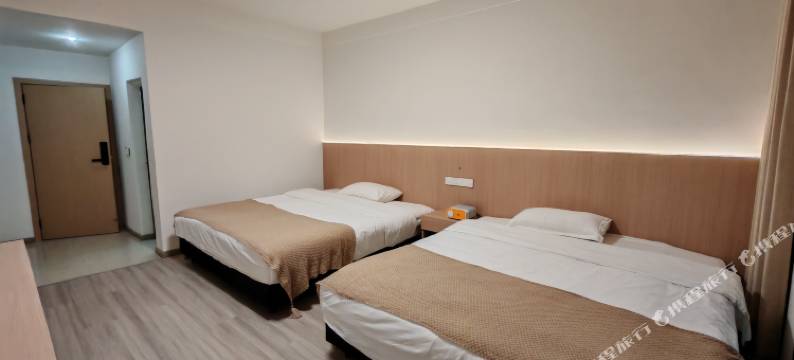 峨眉山望湖客栈(清音阁店)图片