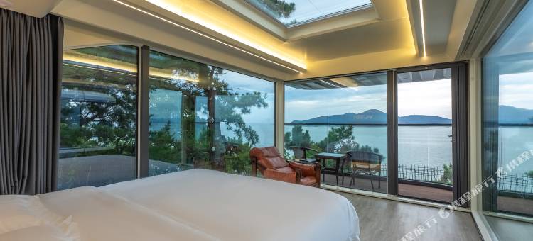 威海合庆湾太空舱民宿(半月湾店)图片