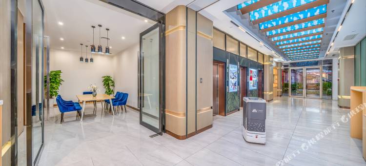 艾扉酒店(海口骑楼老街日月广场免税店)图片