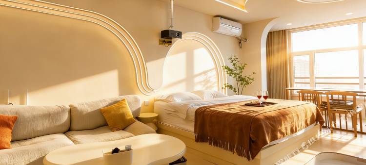 颜妍IView·设计感畅享轻奢宿(集宁一中榆树湾校店)图片