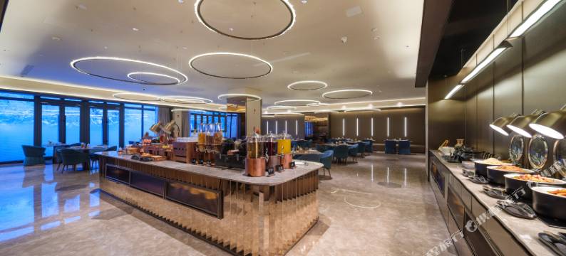 阿勒泰桔子水晶酒店图片