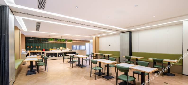 泰州老街万达广场丽呈睿轩酒店图片