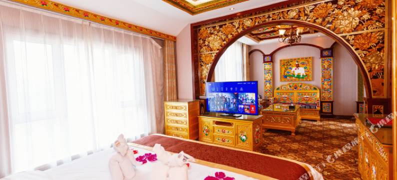 盛华文化国际酒店(七彩丹霞景区店)图片