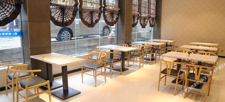 皓海青云酒店(湛江鼎盛店)图片