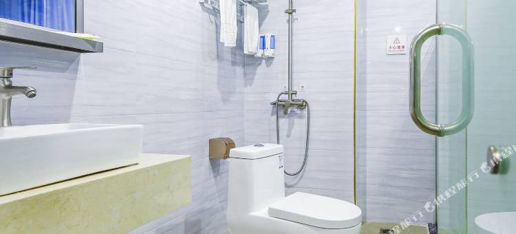 石油招待所图片