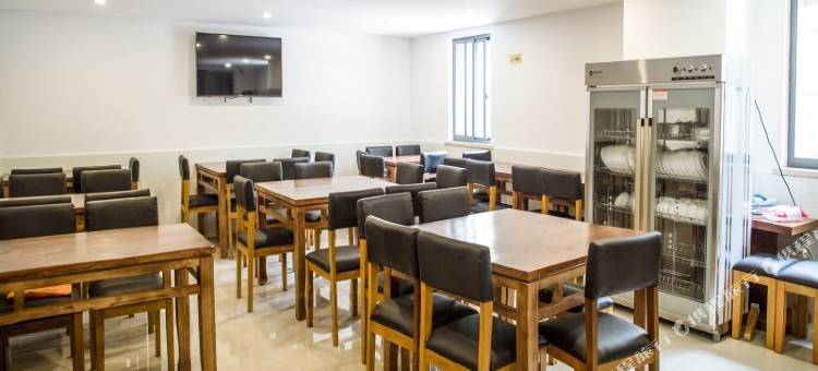 青皮树酒店(如皋港店)图片