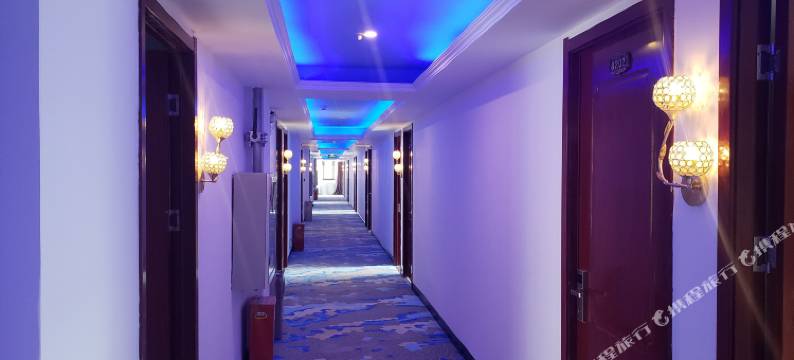 榆中1/2情侣酒店图片