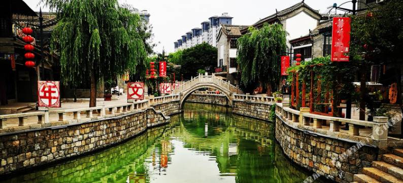 滦州古城小楼听雨客栈图片