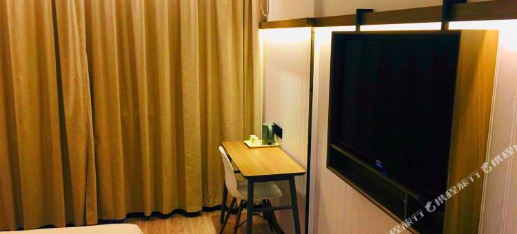 四季酒店(火车站广场公交站店)图片