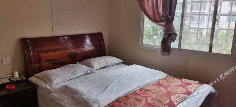 客来红宾馆(禄劝秀屏路店)图片