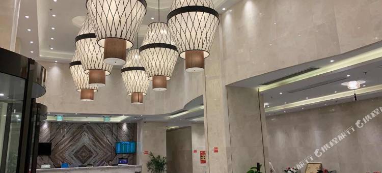 新吉假日酒店(南昌新建区第二中学店)图片