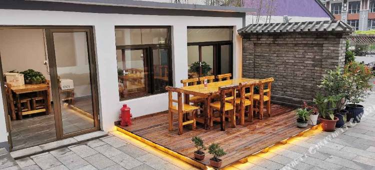 野三坡世豪精品主题酒店图片