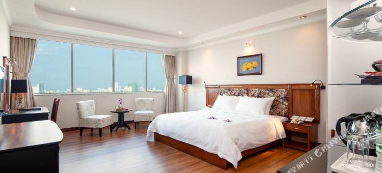 孟清奢华松汉酒店(Muong Thanh Luxury Song HAN Hotel)图片