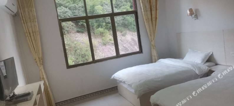 八角寨度假山庄图片